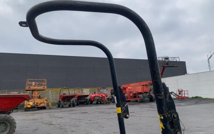 KUBOTA K008-3  101646F