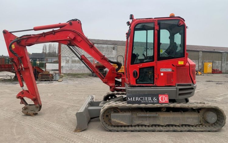 JCB 85 Z-1  H509G019