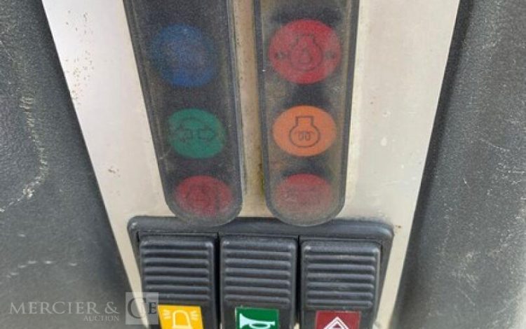 AUSA D100AHG  GYR010069