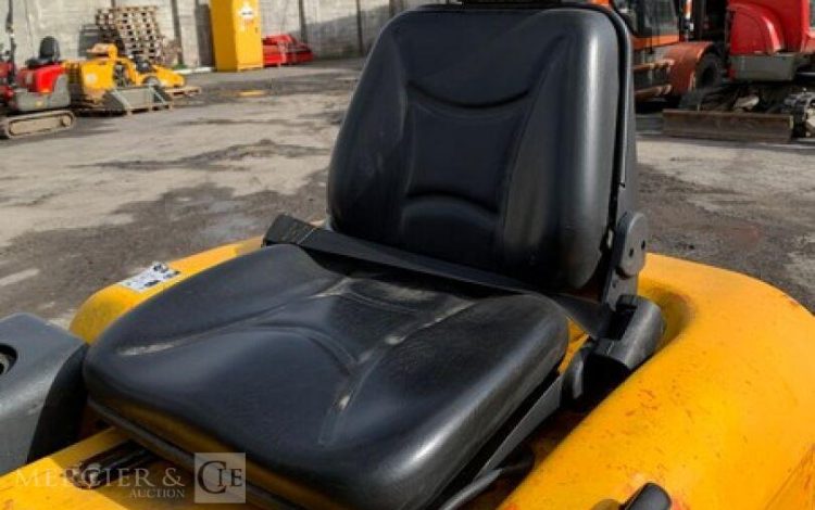 AUSA D100AHG  GYR010069