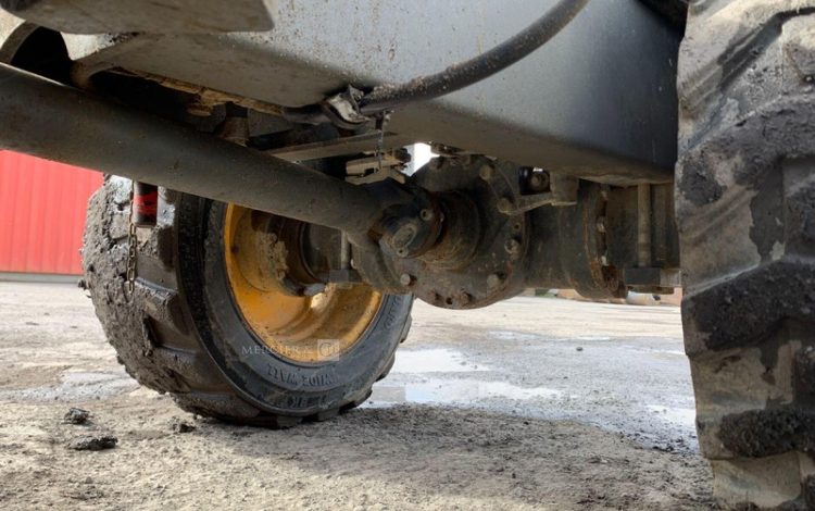 AUSA D100AHG  GYR010069