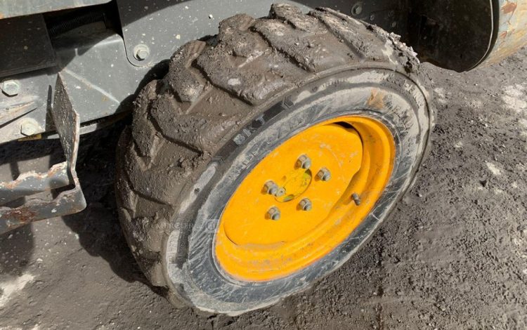 AUSA D100AHG  GYR010069