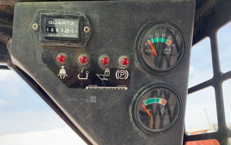 BOBCAT S70  BOB010230