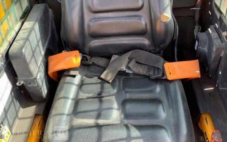 BOBCAT S70  BOB010230