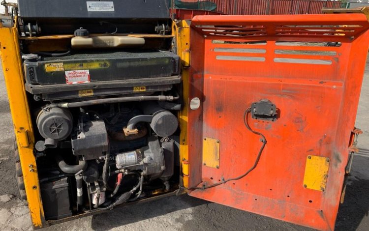 BOBCAT S70  BOB010230