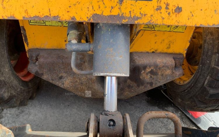 BOBCAT S70  BOB010230