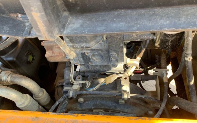 THWAITES MACH474  H835F012