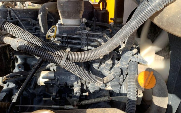 THWAITES MACH474  H835F012