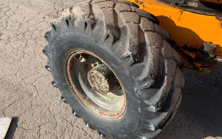 THWAITES MACH474  H835F012