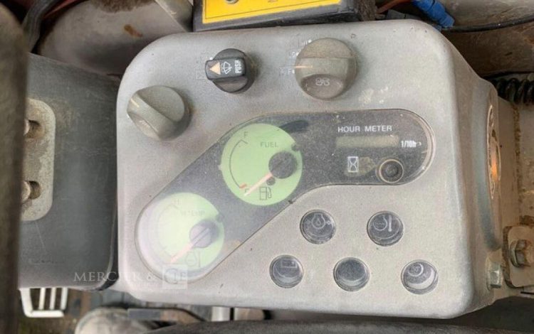 YANMAR VIO25-4  110919