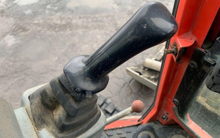 YANMAR VIO25-4  110919