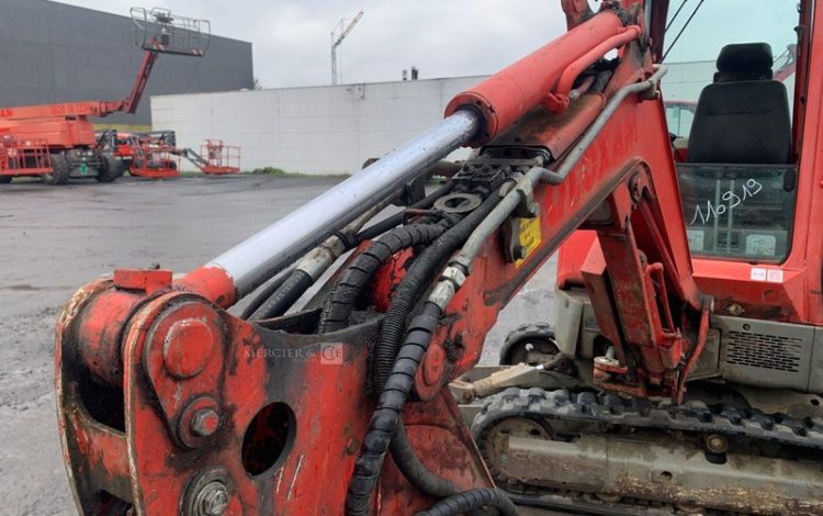 YANMAR VIO25-4  110919