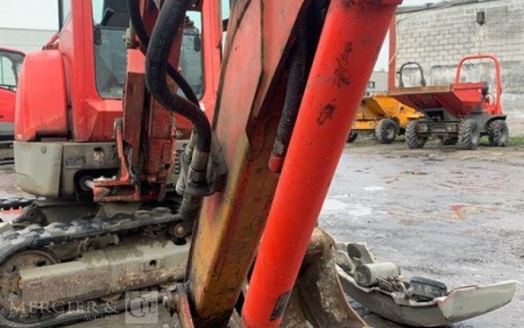 YANMAR VIO25-4  110919