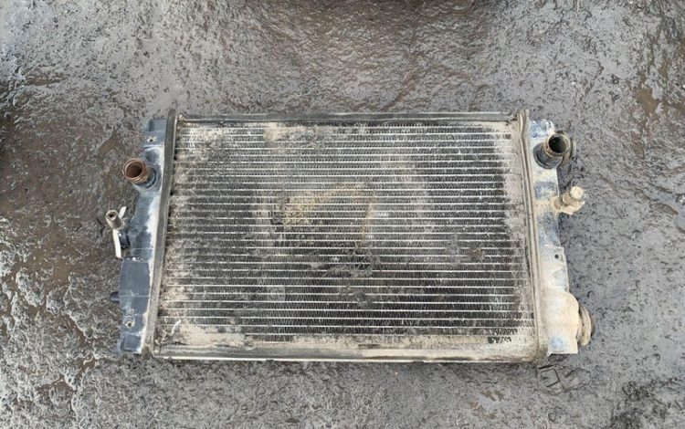 YANMAR VIO25-4  110919