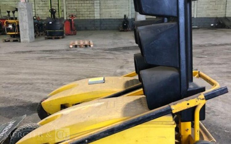 LACROIX MILLENIUM FC 15  FEU747019