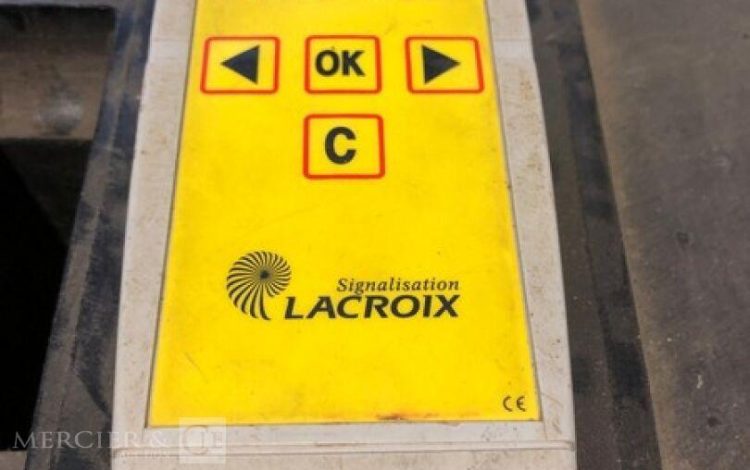 LACROIX MILLENIUM FC 15  FEU747019