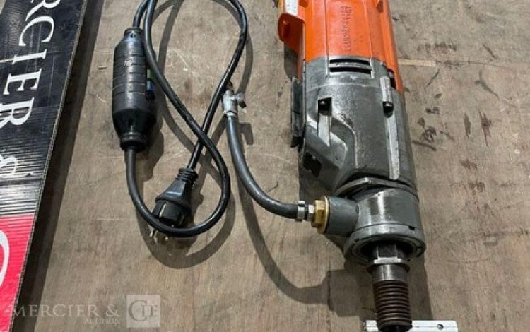 HUSQVARNA DM220  FOR010481