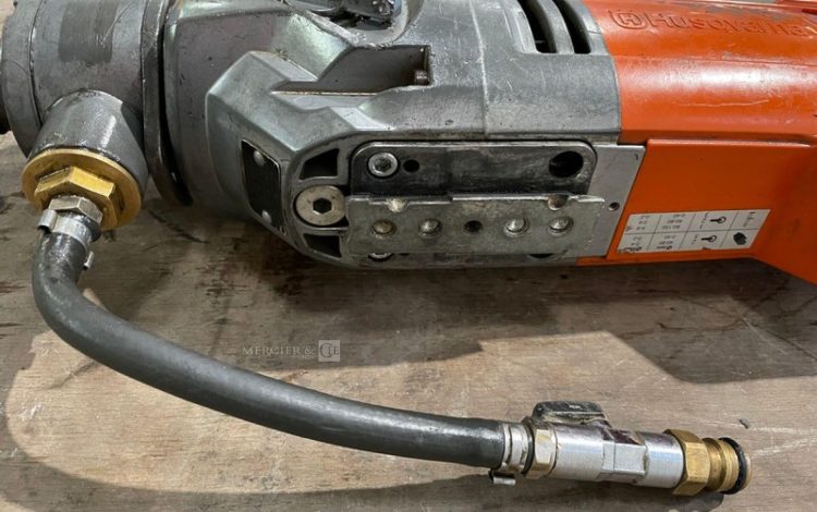 HUSQVARNA DM220  FOR010481