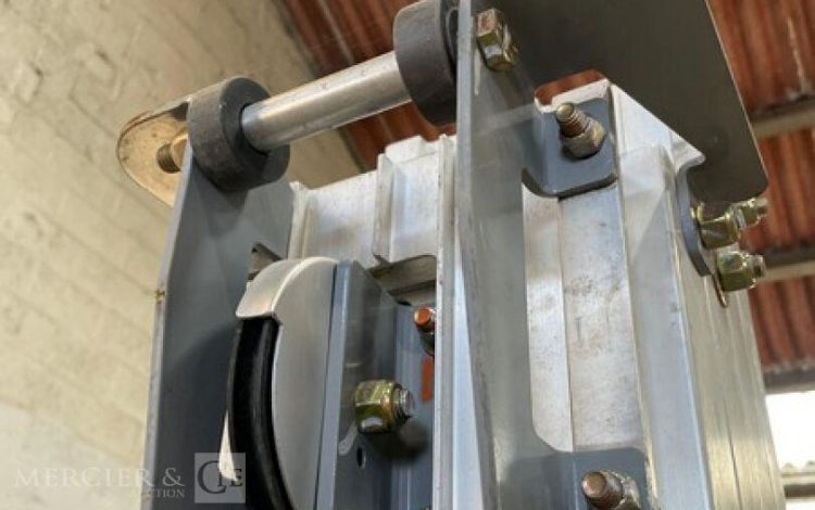 GENIE SLC-24  LEV011143