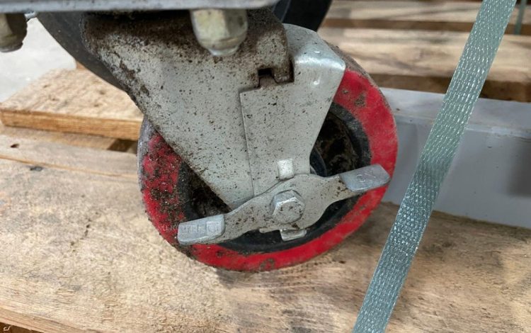 GENIE SLC-24  LEV011143