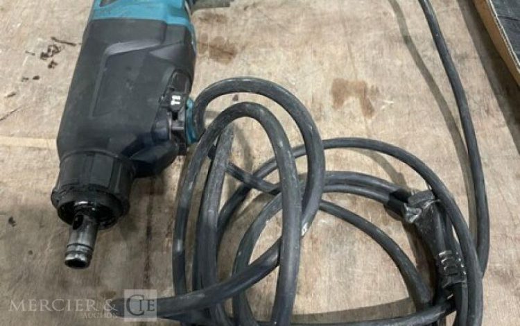 MAKITA HR2600  PER011060