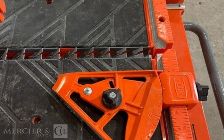 POWER TOOLS IQTS244-CE  STC010045