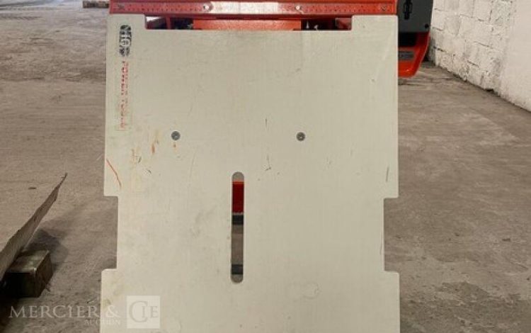 POWER TOOLS IQTS244-CE  STC010045