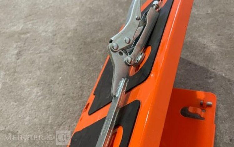 POWER TOOLS IQTS244-CE  STC010045