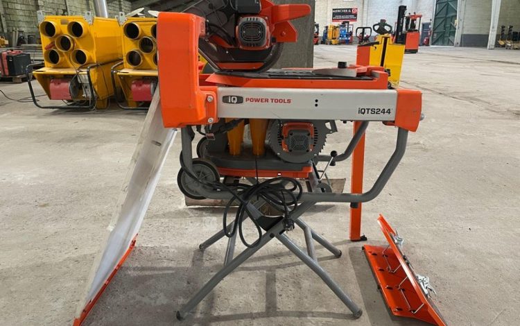 POWER TOOLS IQTS244-CE  STC010045