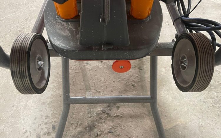 POWER TOOLS IQTS244-CE  STC010157