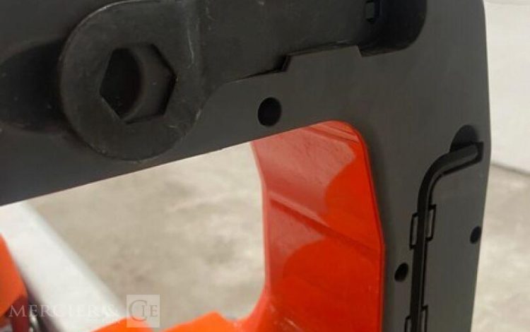 POWER TOOLS IQTS244-CE  STC010157