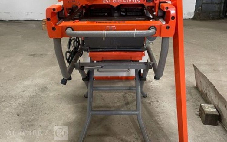 POWER TOOLS IQTS244-CE  STC010157