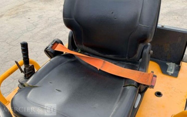 THWAITES MACH573  DU054