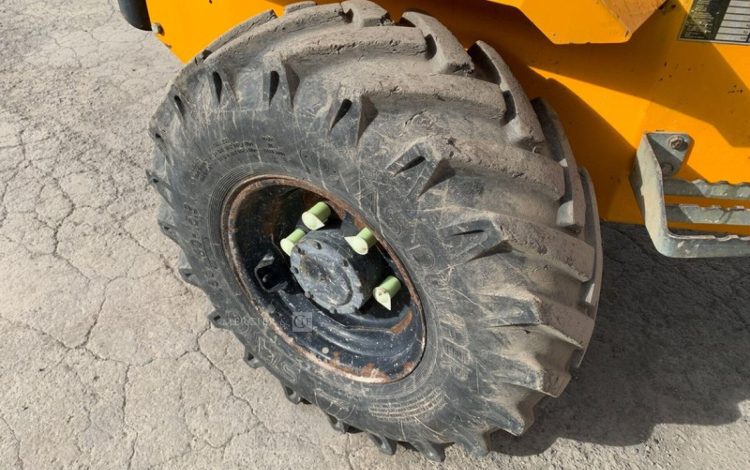 THWAITES MACH573  DU054