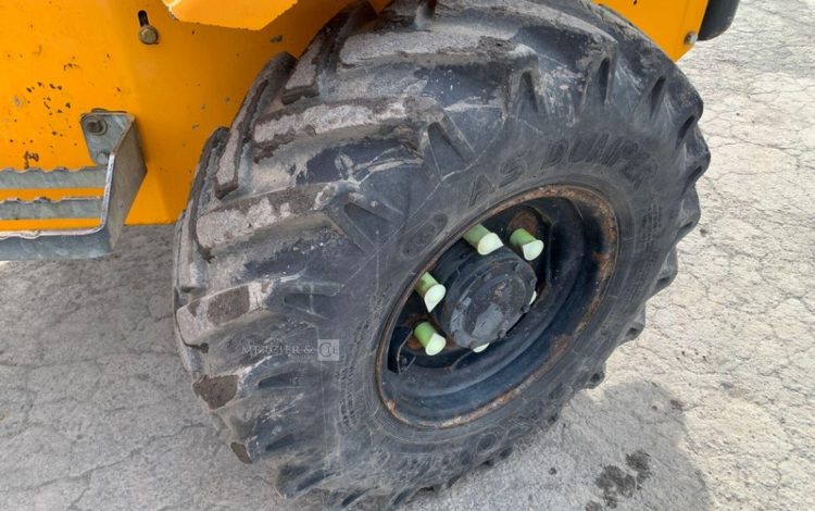 THWAITES MACH573  DU054