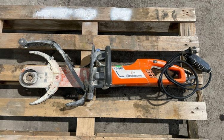 HUSQVARNA   11MAM32026