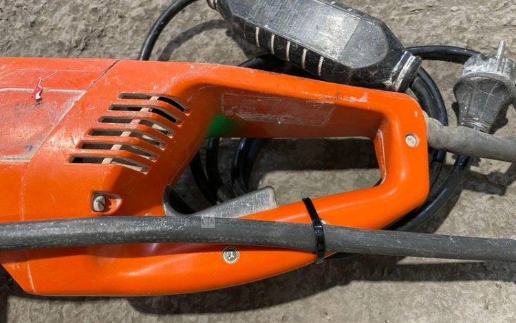 HUSQVARNA   11MAM32026