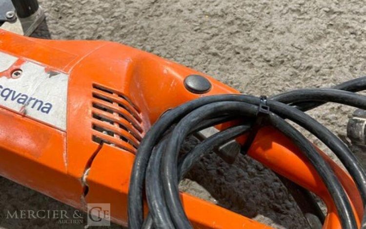 HUSQVARNA   11MAM32026