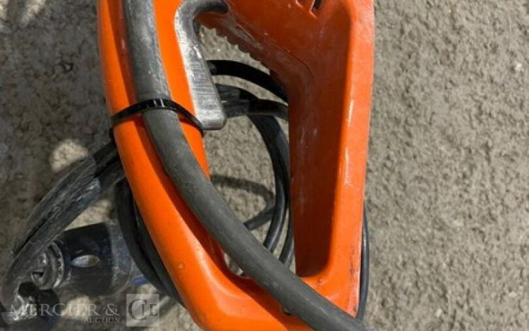 HUSQVARNA   11MAM32026