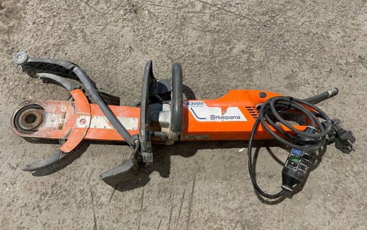 HUSQVARNA   11MAM32026