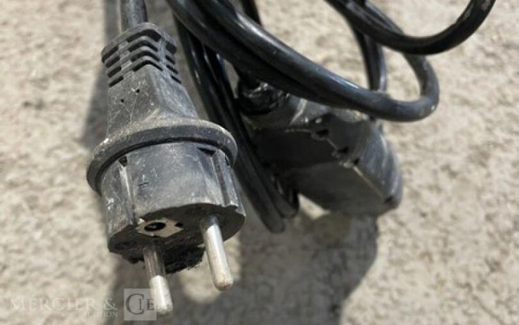 HUSQVARNA   11MAM32026