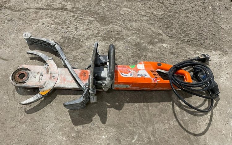 HUSQVARNA   11MAM32026