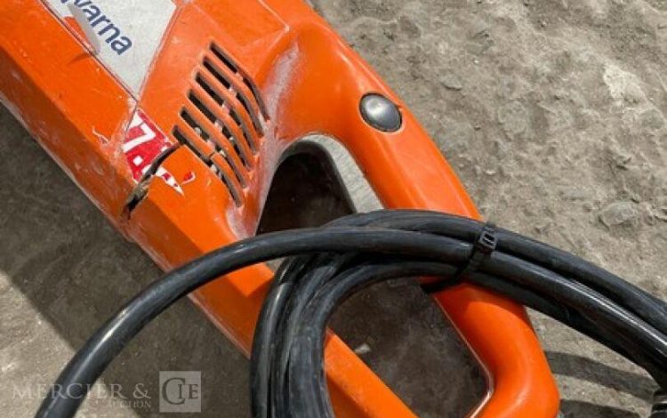 HUSQVARNA   11MAM32026