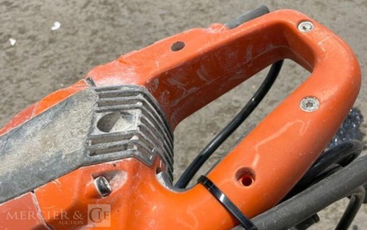 HUSQVARNA   11MAM32026