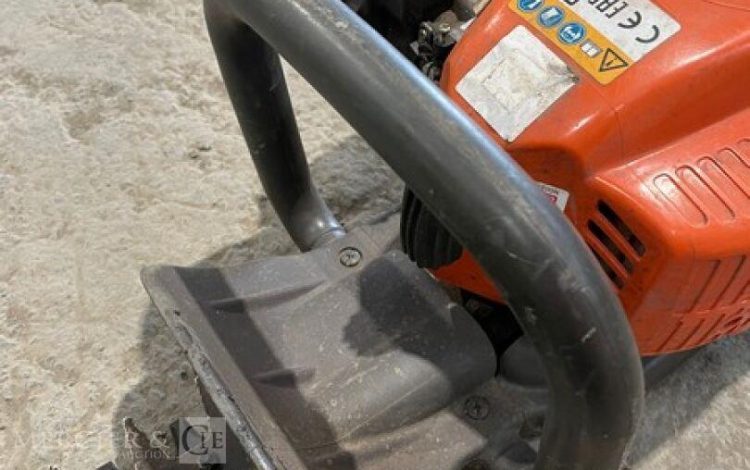 HUSQVARNA   8MAM32026