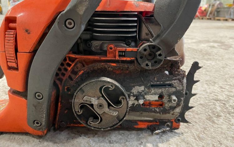 HUSQVARNA   8MAM32026