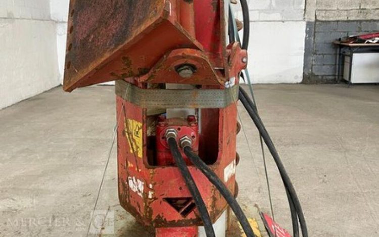 RABAUD 70686D  17MAM32026