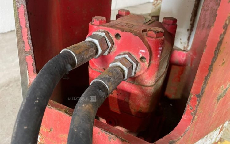 RABAUD 70686D  17MAM32026