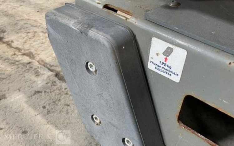 JLG PECO LIFT  60MAM32026