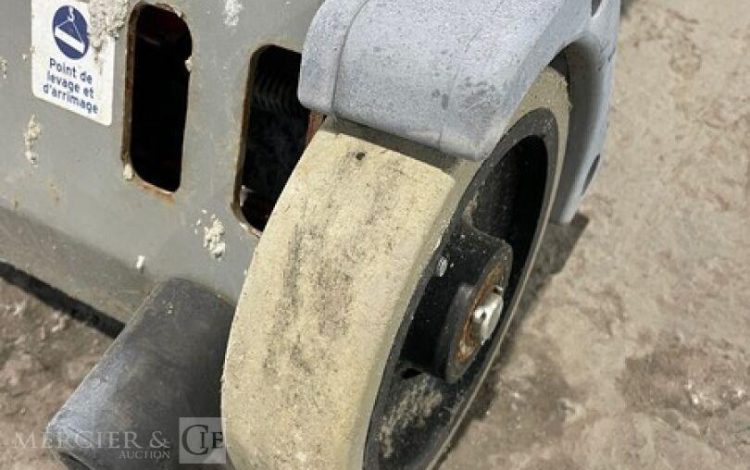 JLG PECO LIFT  60MAM32026